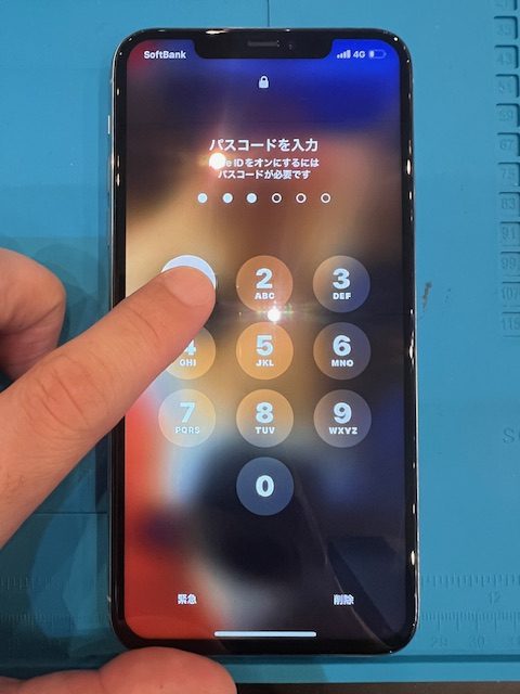 iPhone11画面修理でタッチ反応復旧