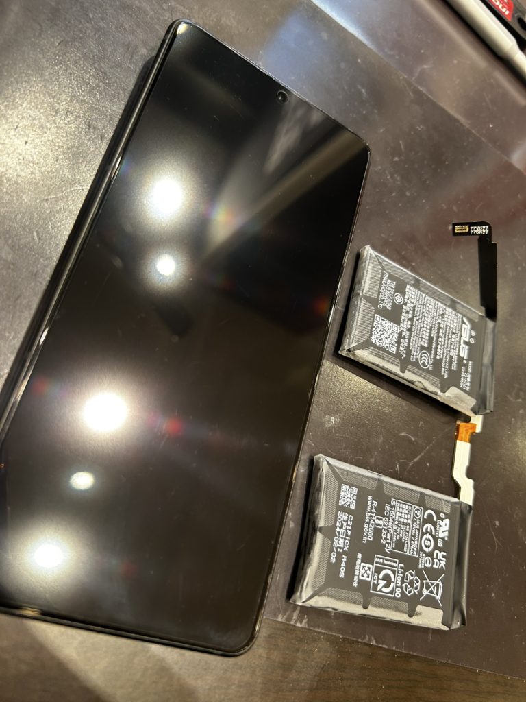 ROGPhone8 