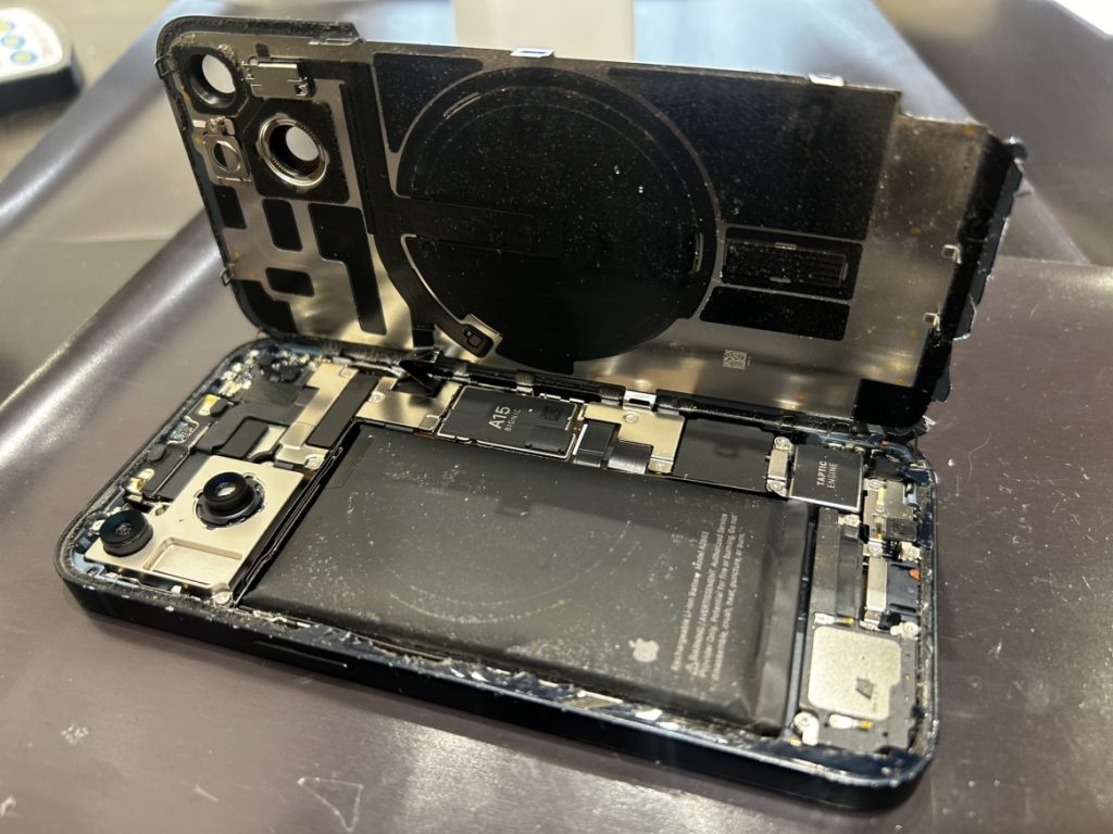 iPhone14
