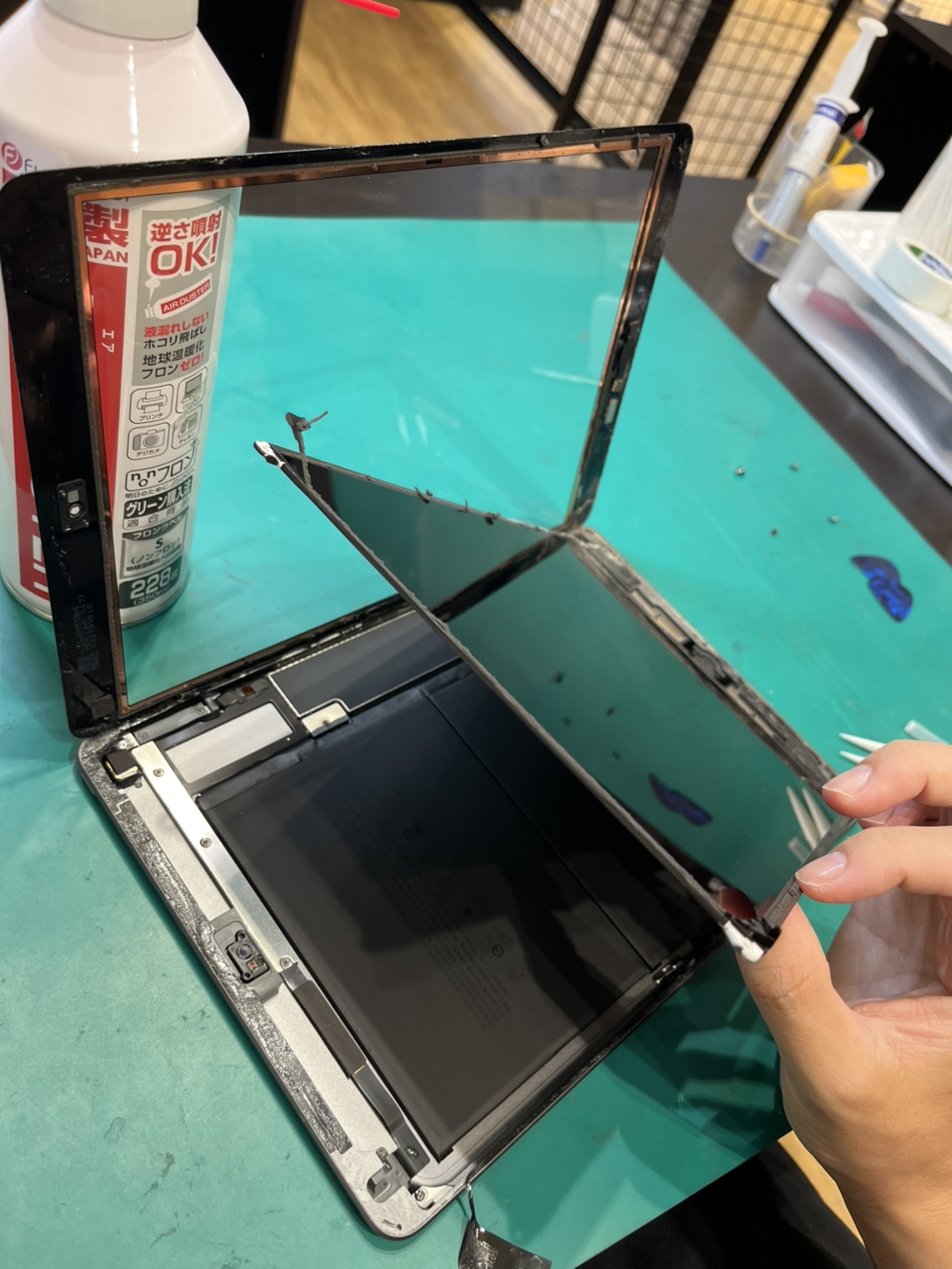 【札幌苗穂店】iPad8の液晶交換【豊平区からご来店】