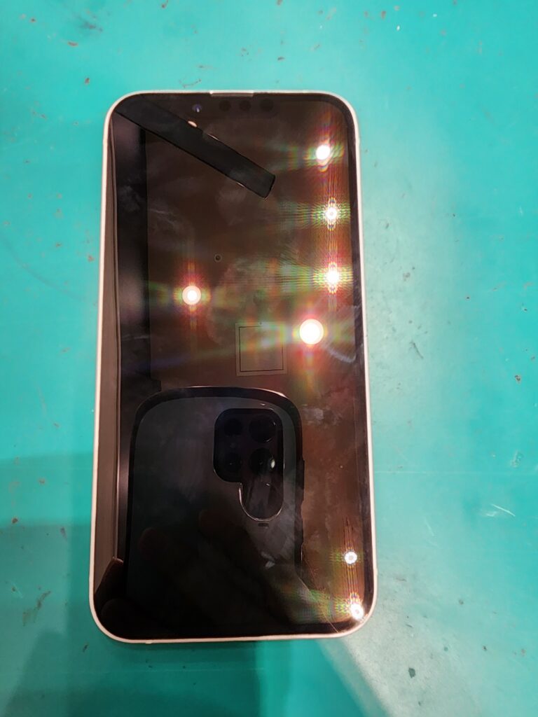 修理後のiPhone14