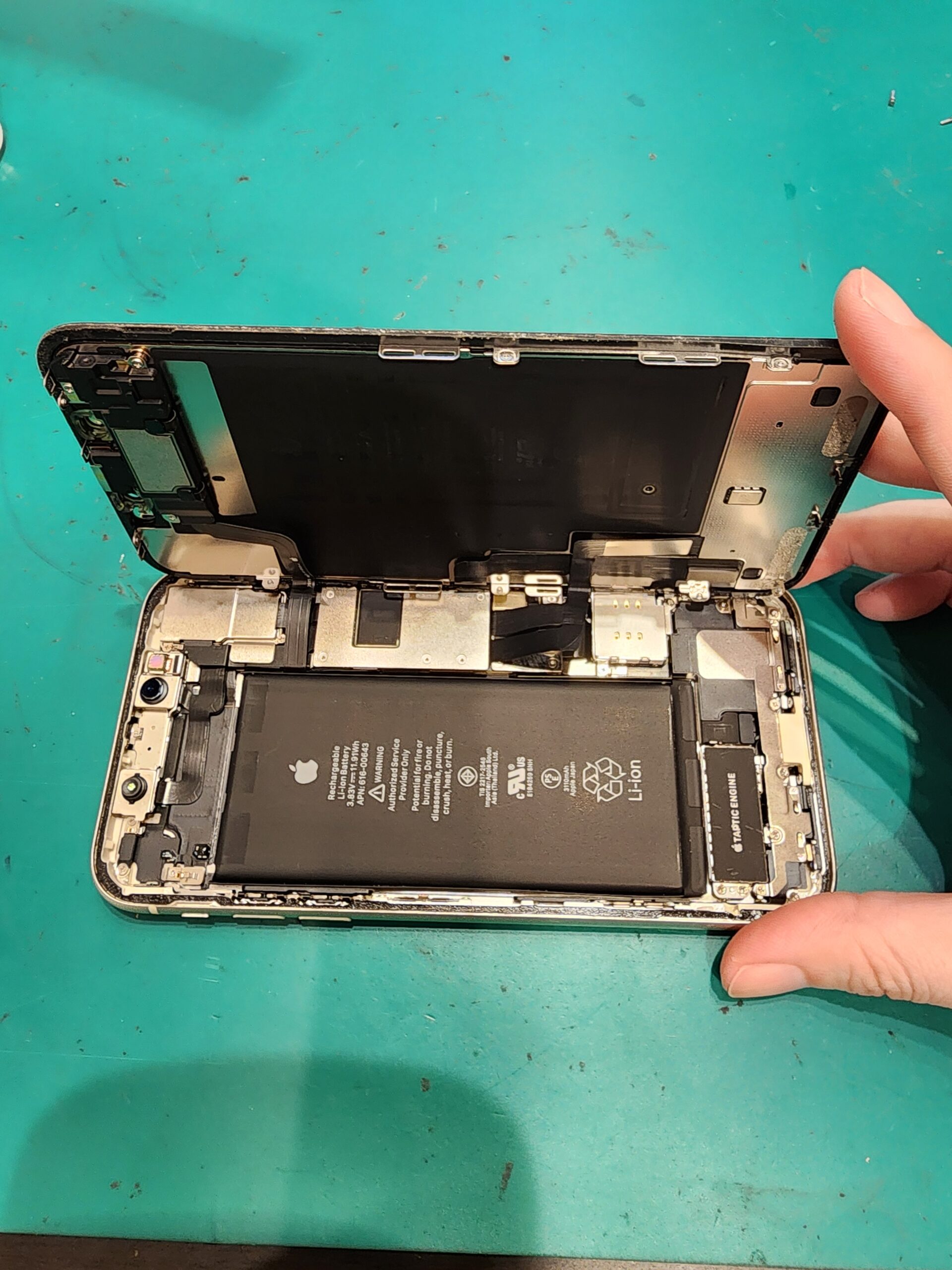 【札幌苗穂店】iPhone 11バッテリー交換【北区からご来店】