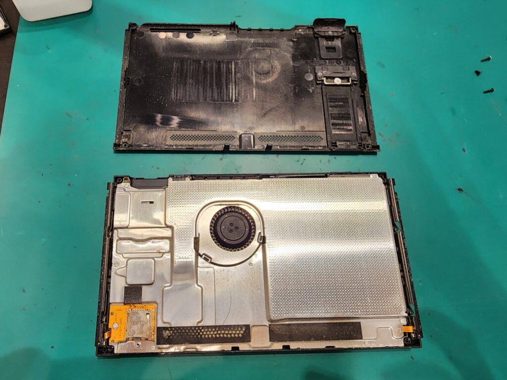 修理後の任天堂switch