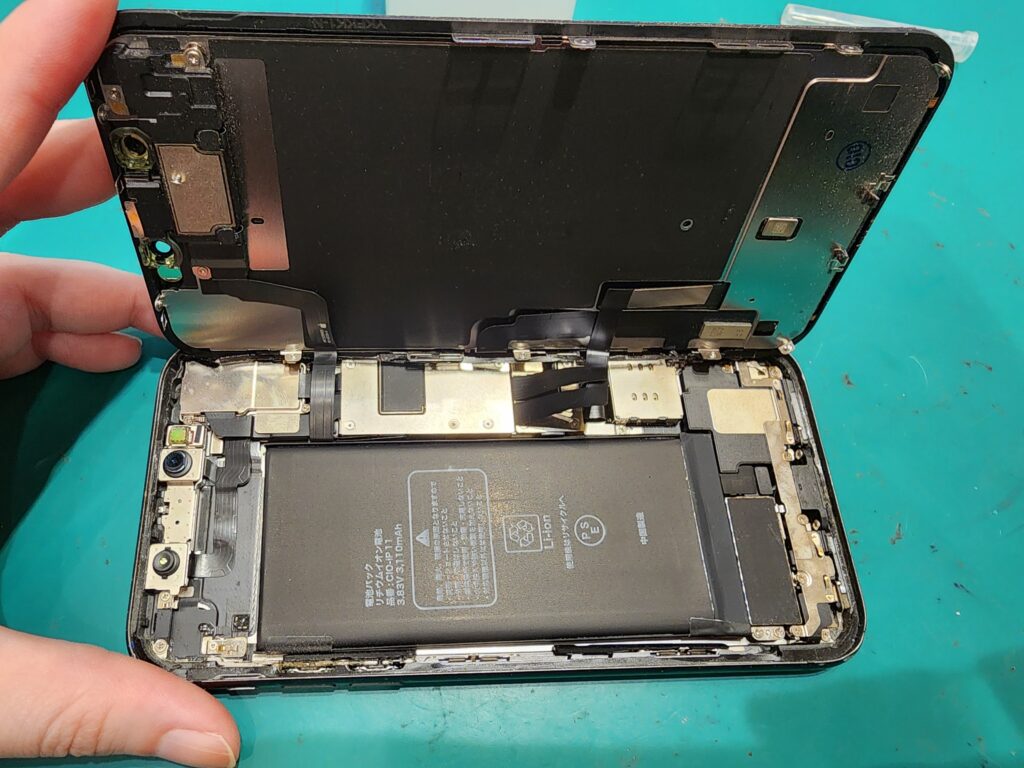 画面を開けたiPhone11