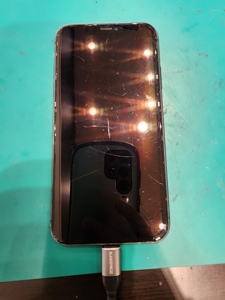 修理完了したiPhone11