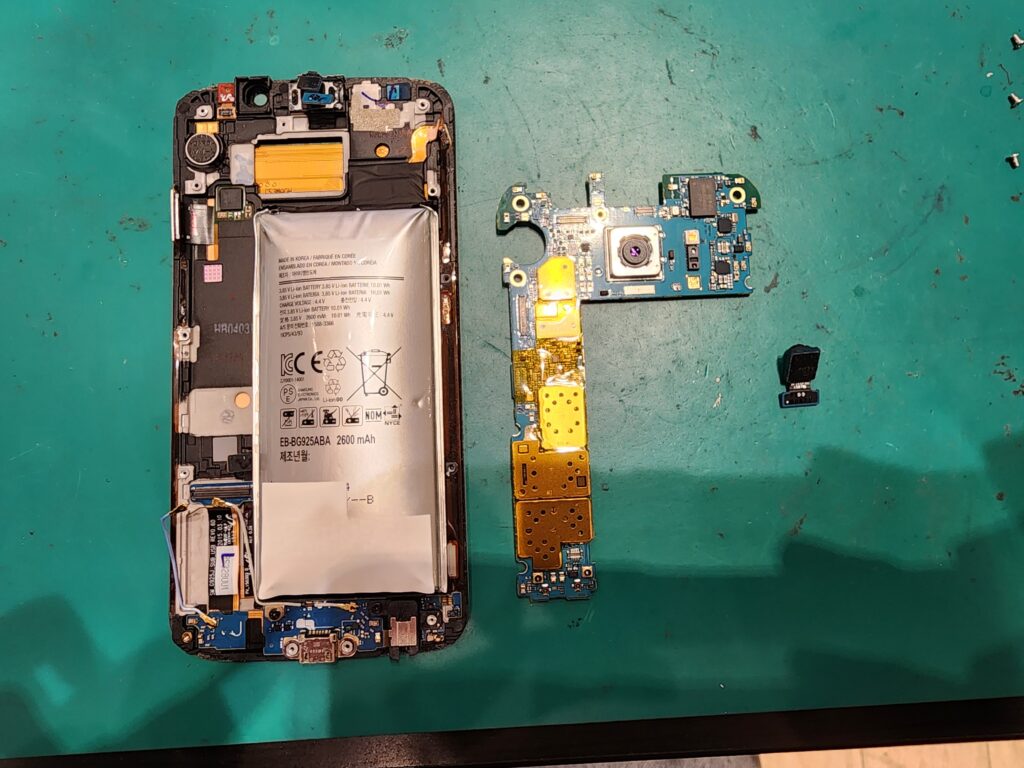 基板を外したGalaxyS6edge