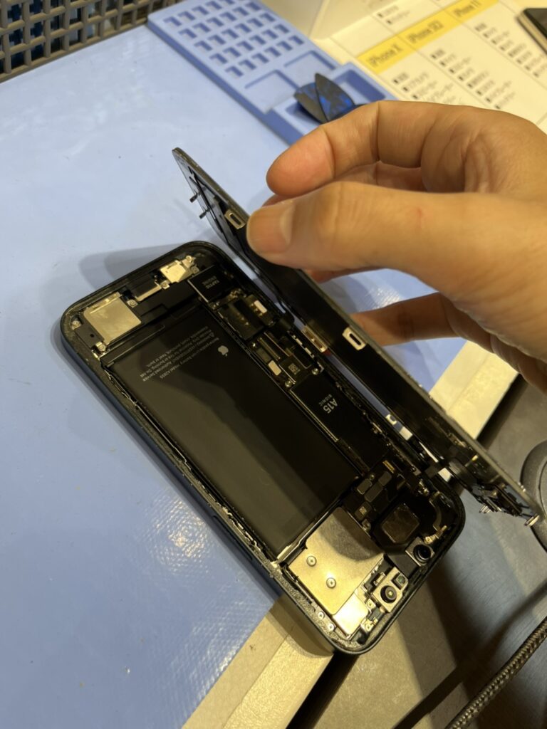 iPhone１３
