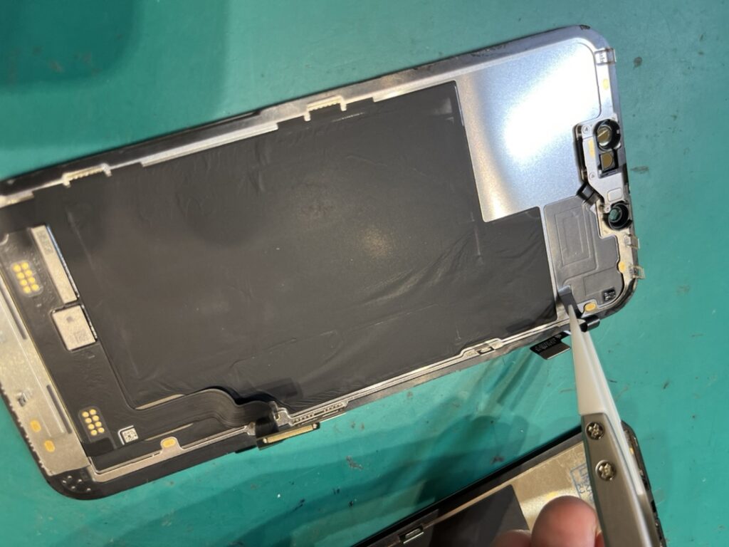iPhone１３