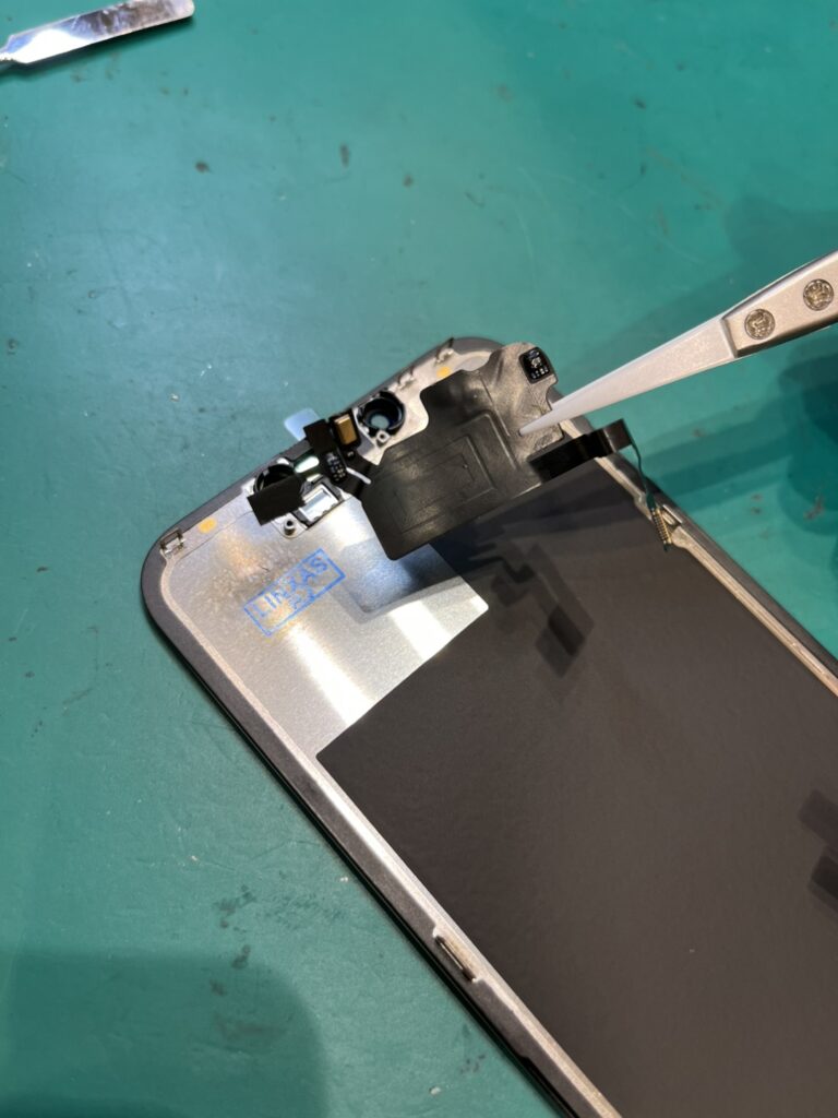 iPhone１３