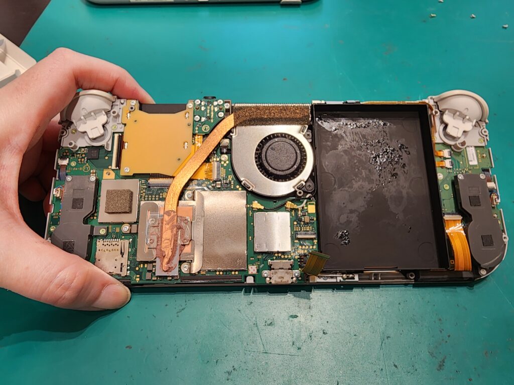 バッテリーを外してたswitchlite