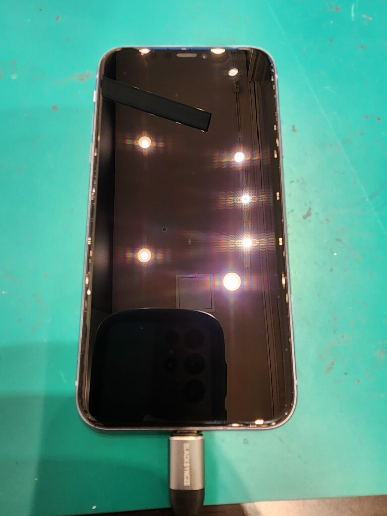 修理後のiPhone11