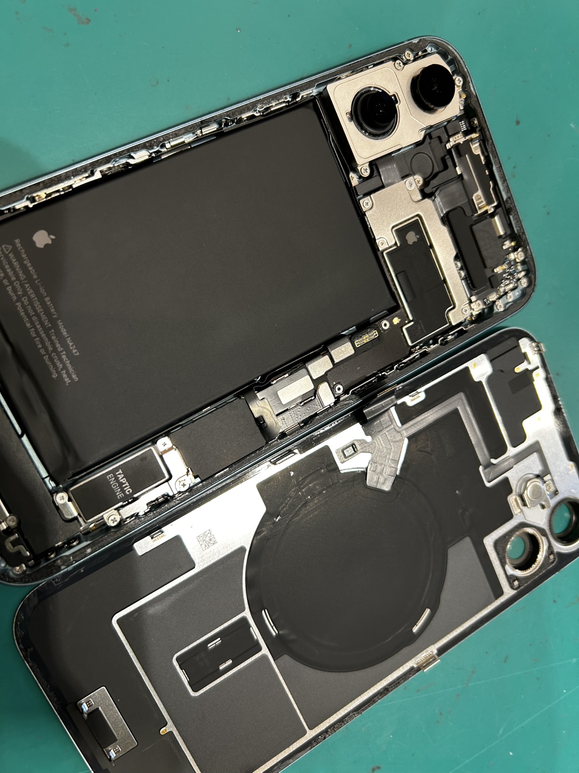 【札幌苗穂店】iPhone16Plusの起動不可【岩見沢からご来店】