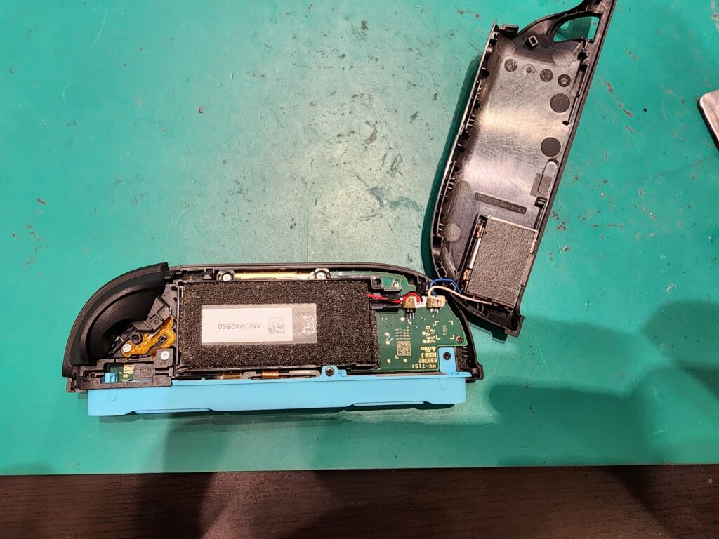 開けたJoy-con