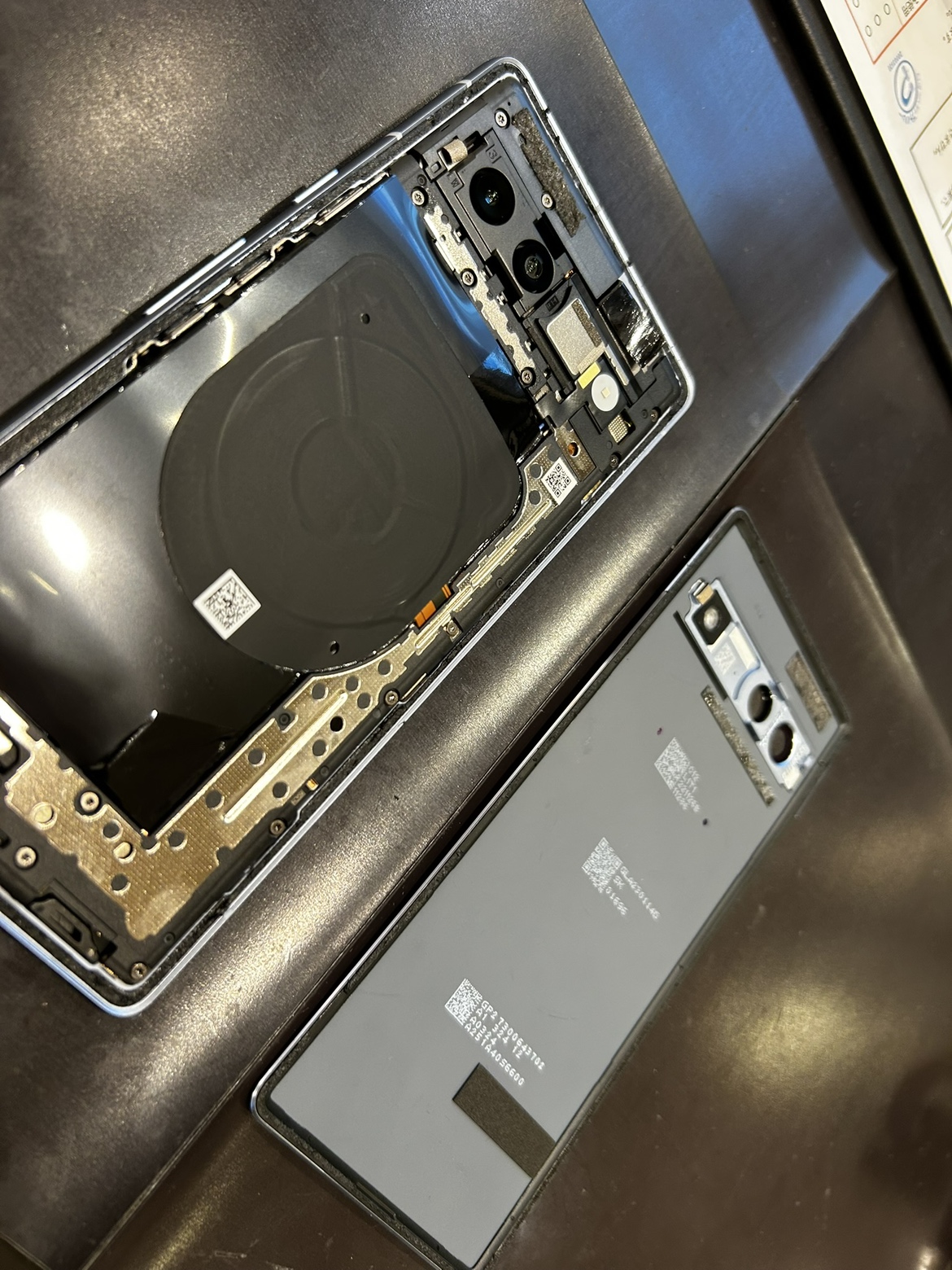 【札幌苗穂店】Pixel7aのバッテリー交換【旭川市からのご来店】