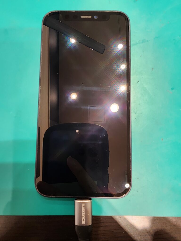 修理完了後のiPhone12mini