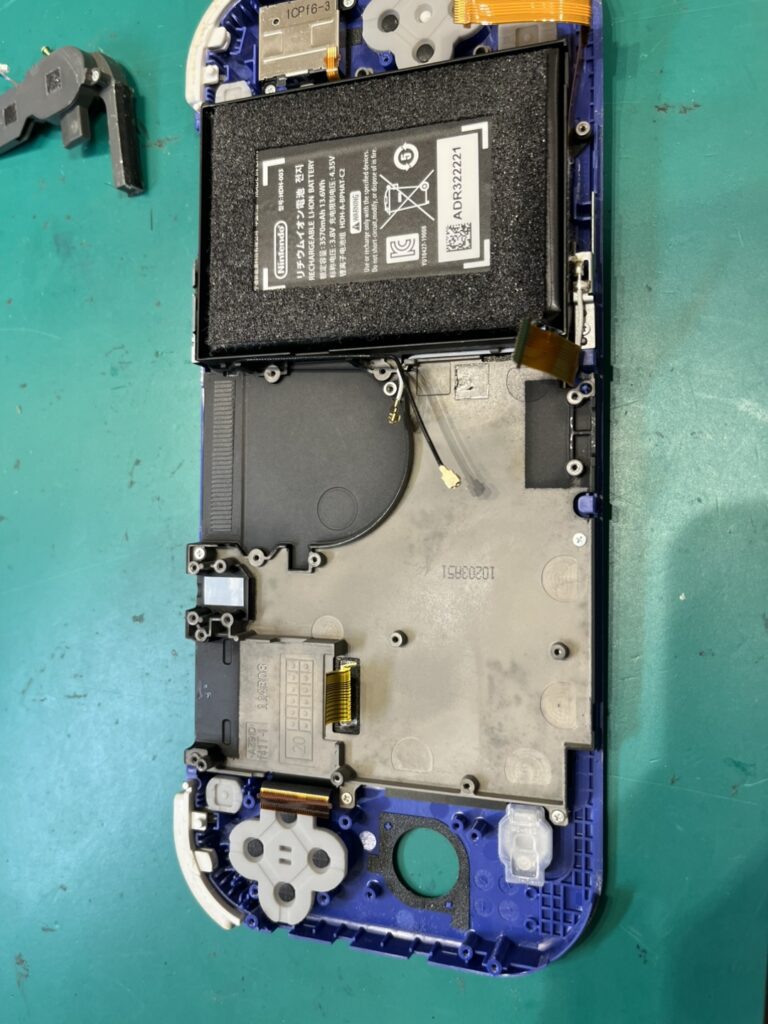 switch Liteの液晶交換