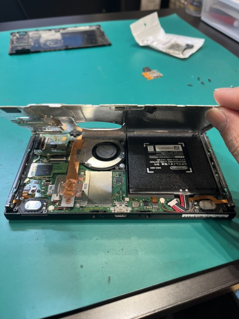 任天堂switchのゲームカードスロット交換