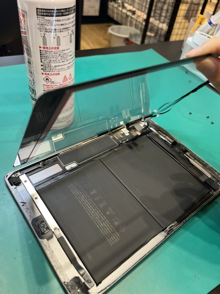 iPad７の液晶交換