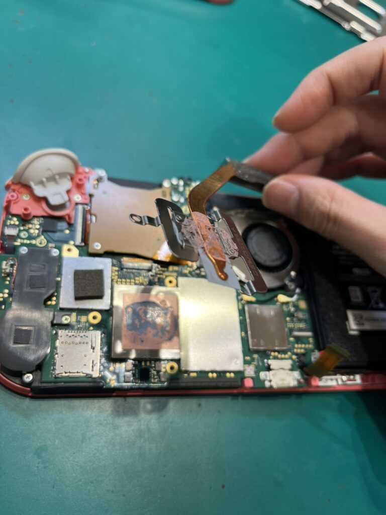 任天堂switch Liteのスティック交換