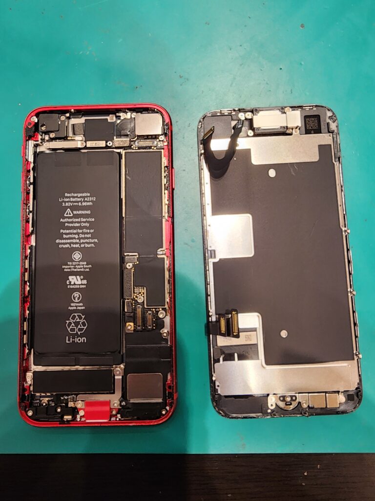 画面を外したiPhoneSE第2世代