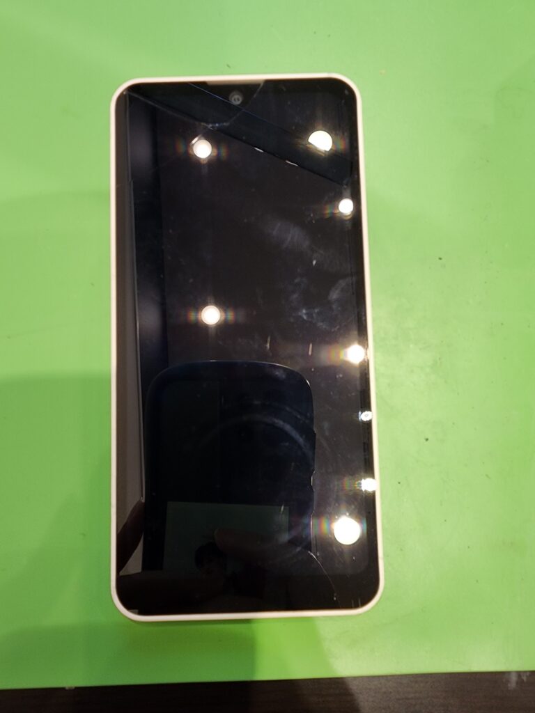 修理前のAQUOSwish2