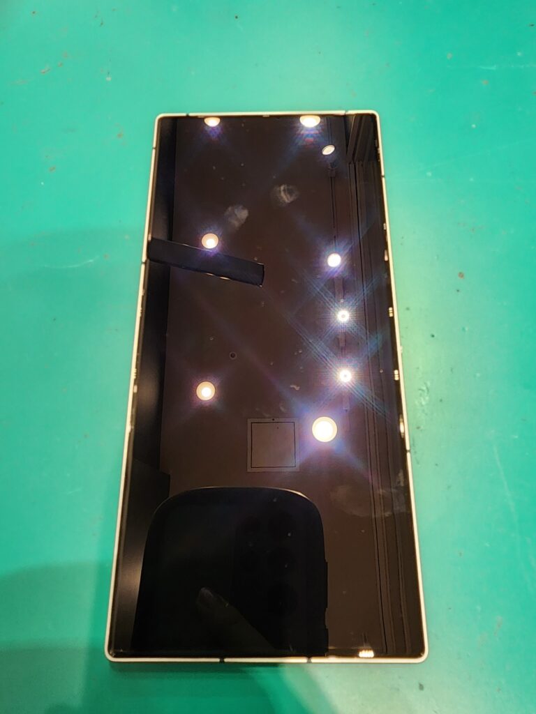 修理前のREDMAGIC9SPro