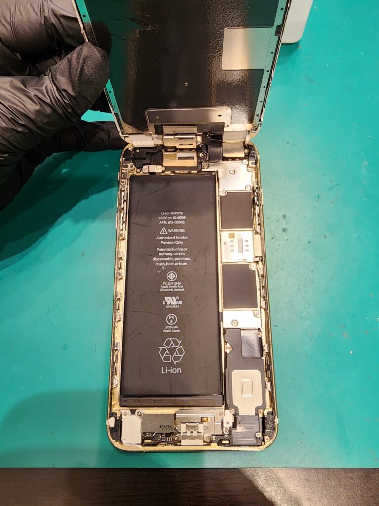 画面を開けたiPhone6SPlus