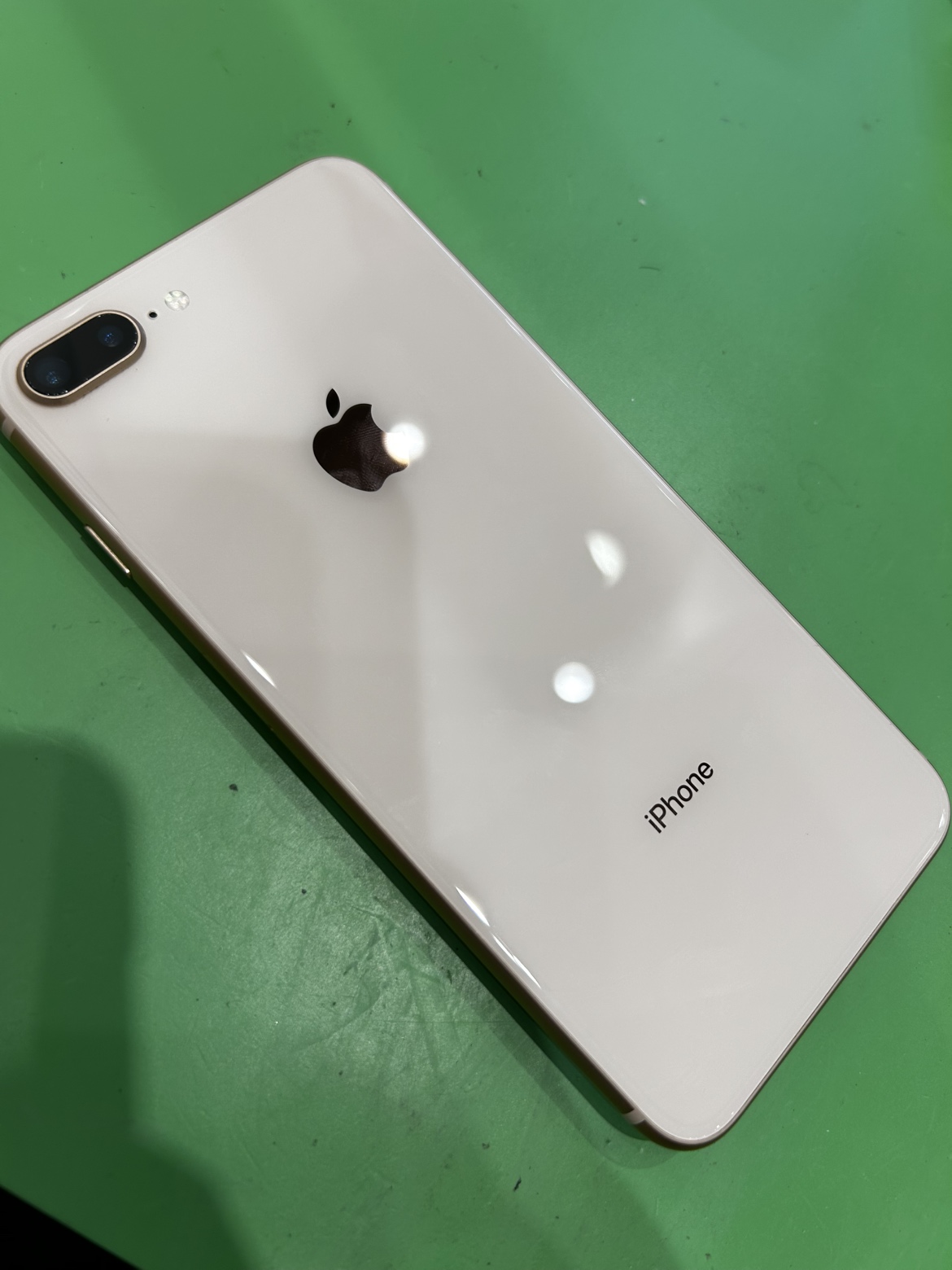 【札幌苗穂店】iPhone8Plusのバッテリー交換【南区からのご来店】