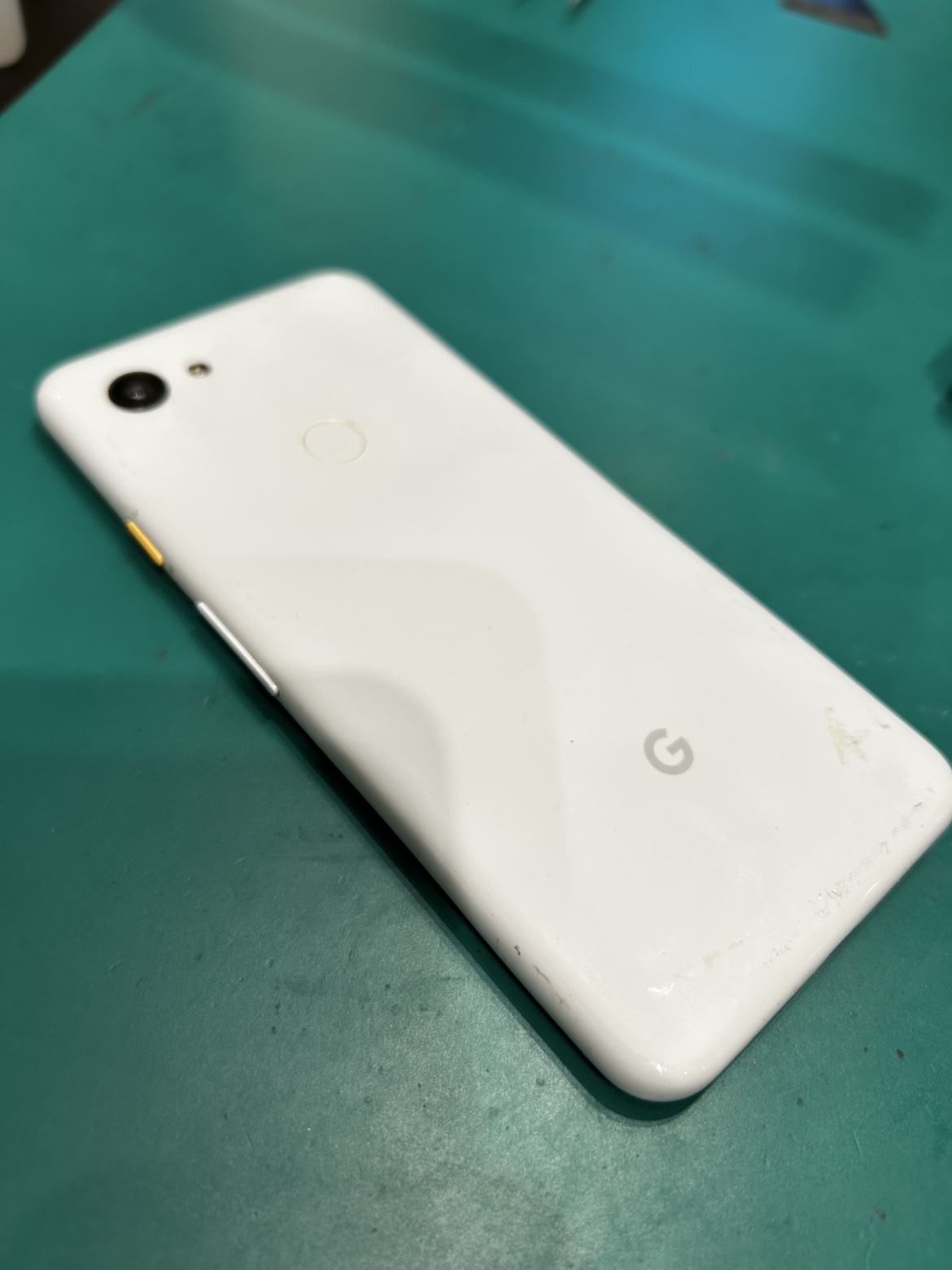 【札幌苗穂店】GooglePixel3aのバッテリー交換【北広島からのご来店】