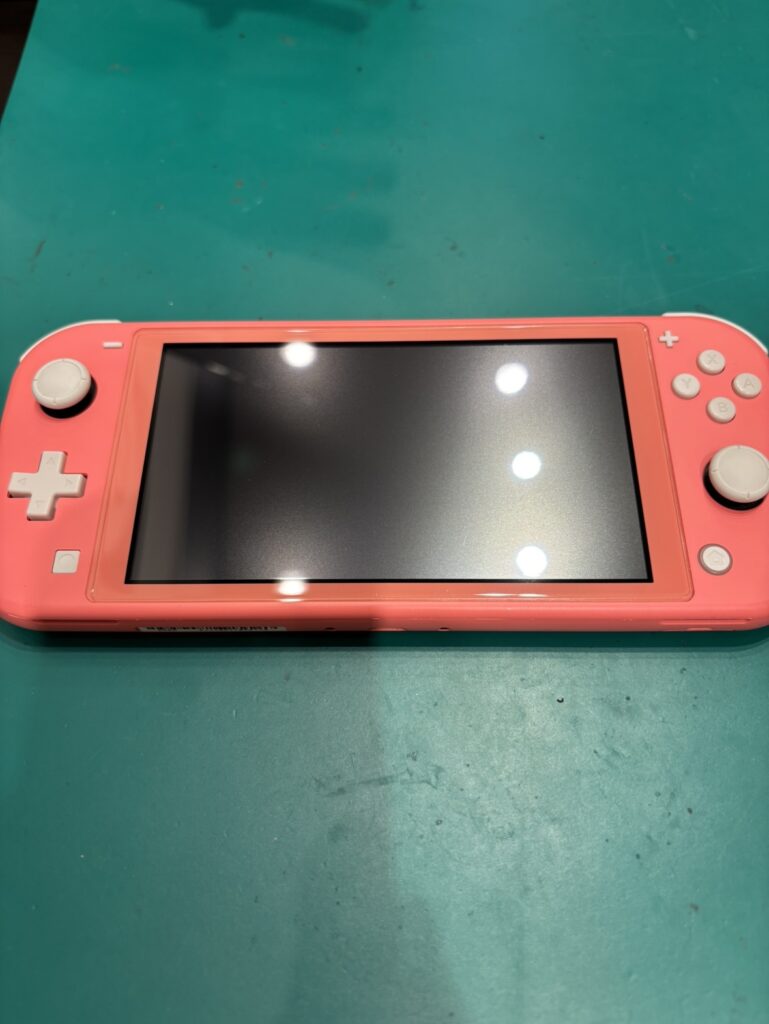 ガラスコーティングをしたswitch Lite