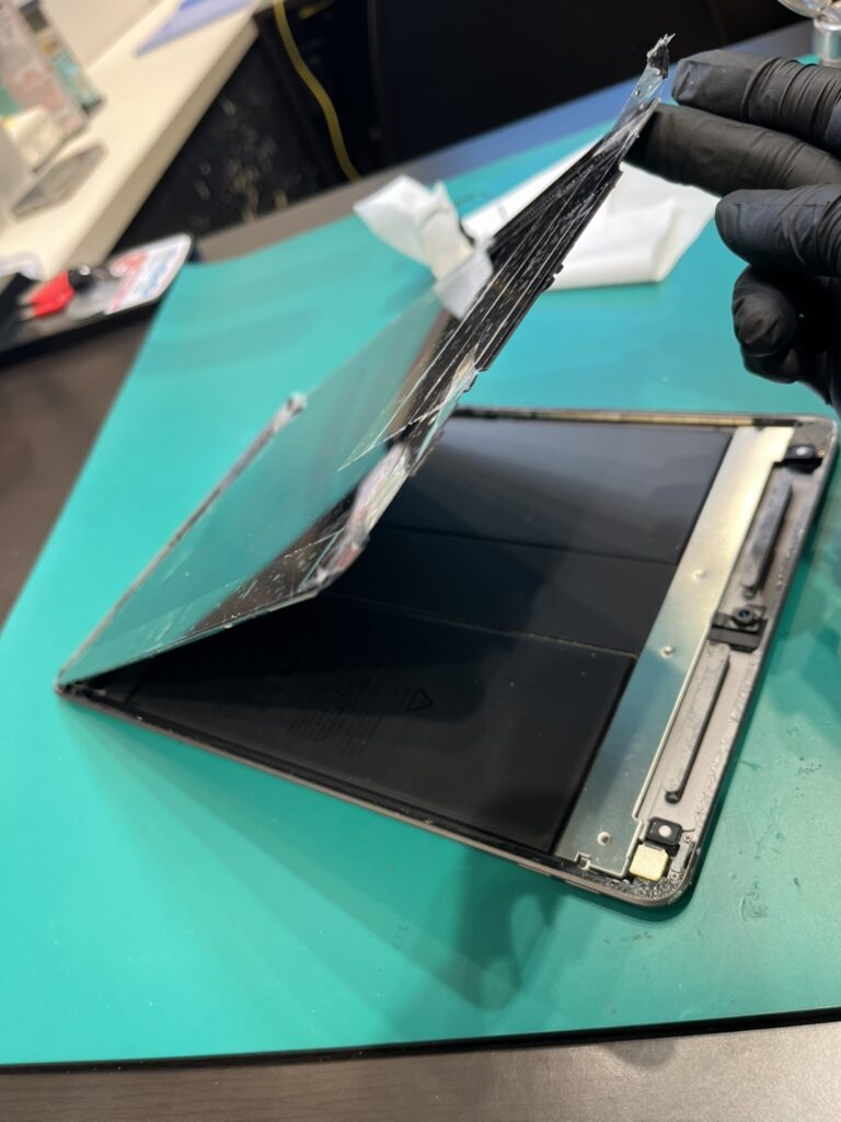 iPadAir3の液晶交換